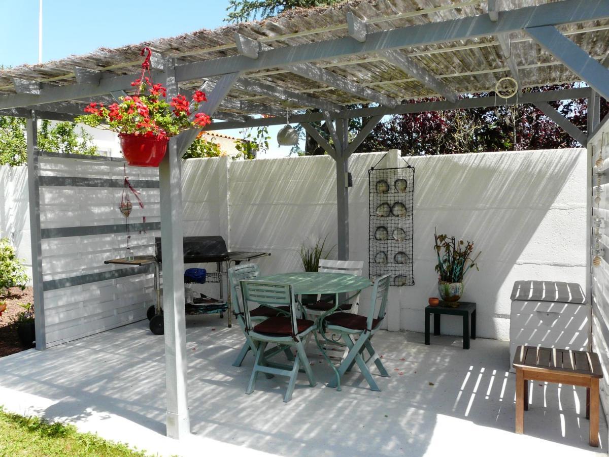 Charmante Maison idéalement située Saint-Gilles-Croix-de-Vie Extérieur photo