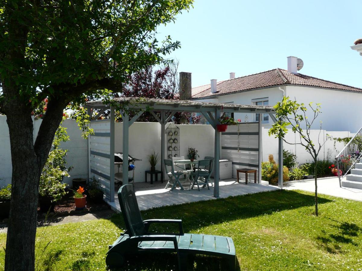 Charmante Maison idéalement située Saint-Gilles-Croix-de-Vie Extérieur photo